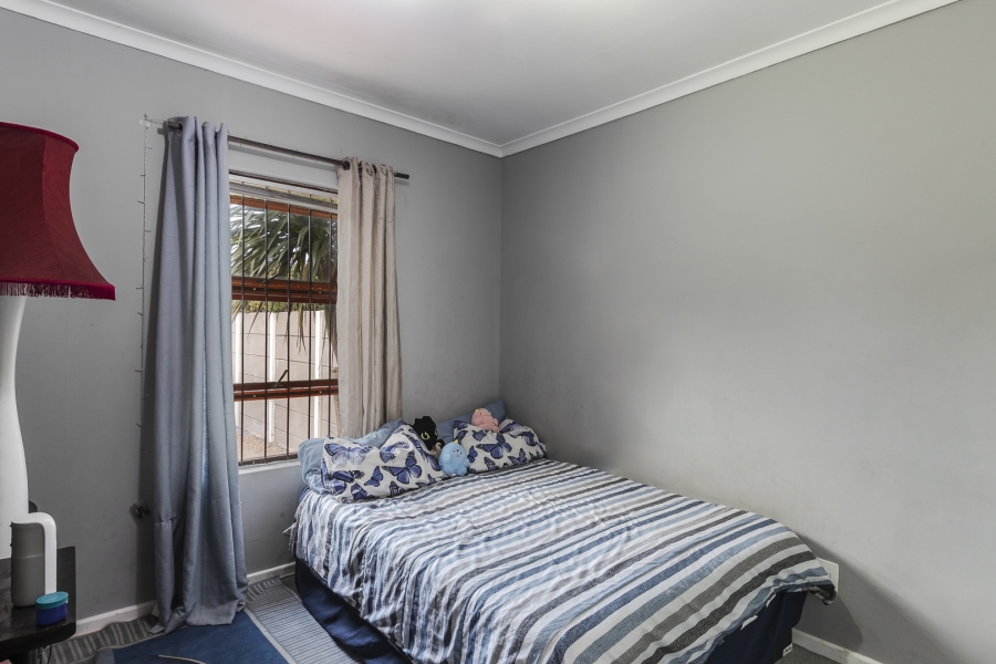 2 Bedroom Property for Sale in Twin Palms Western Cape